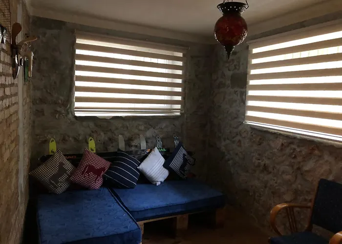 Kaleici Benzersiz Muethis Genis Antalya